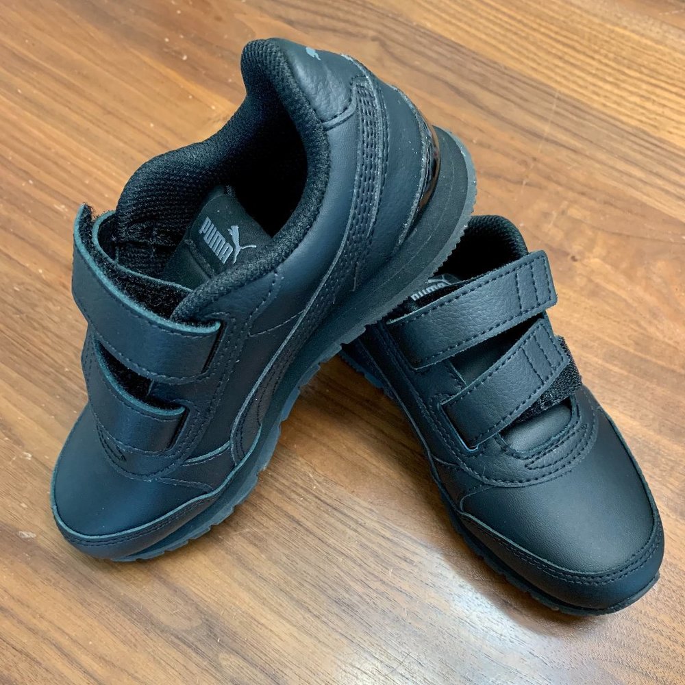 Kids Black Puma Sneakers 1C Great Condition